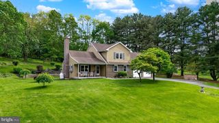 42 BITTING ROAD, Alburtis, PA 18011