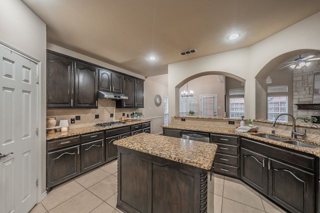 12387 Mill Run Drive, Frisco, TX 75035