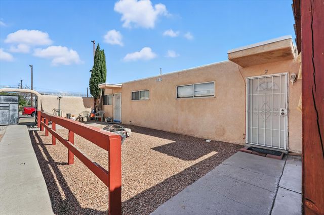 411 WISCONSIN Street NE, Albuquerque, NM 87108