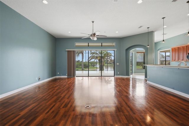 7879 CROSSWINDS WAY, Mount Dora, FL 32757