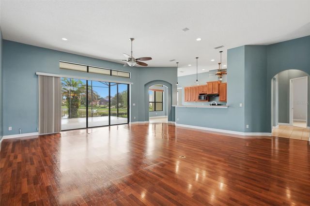 7879 CROSSWINDS WAY, Mount Dora, FL 32757
