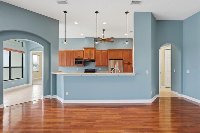 7879 CROSSWINDS WAY, Mount Dora, FL 32757