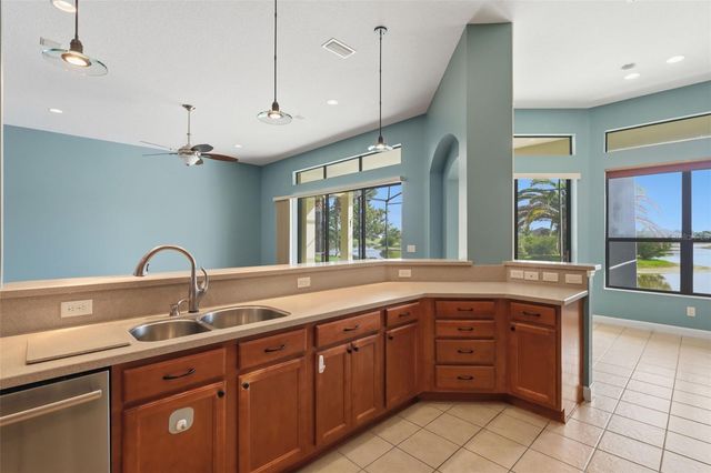 7879 CROSSWINDS WAY, Mount Dora, FL 32757