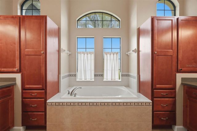 7879 CROSSWINDS WAY, Mount Dora, FL 32757