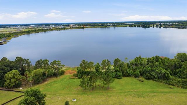 7879 CROSSWINDS WAY, Mount Dora, FL 32757