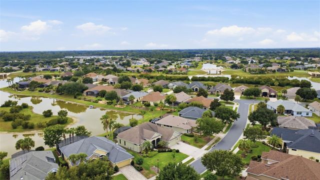 7879 CROSSWINDS WAY, Mount Dora, FL 32757