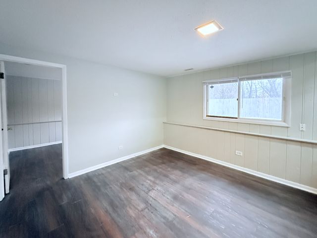 15613 Calumet Drive, South Holland, IL 60473