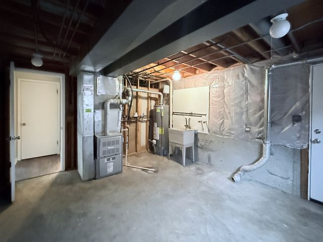 15613 Calumet Drive, South Holland, IL 60473