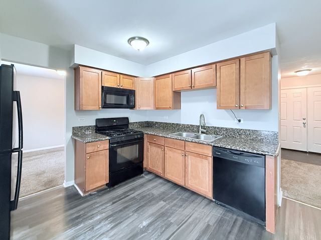 15613 Calumet Drive, South Holland, IL 60473