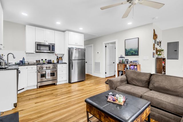 2767 W Surrey Drive A&B, North Charleston, SC 29405