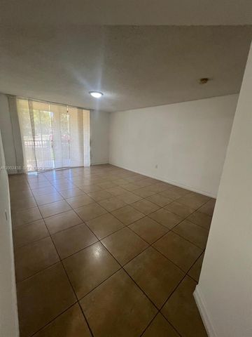 8333 Lake Dr 101, Doral, FL 33166