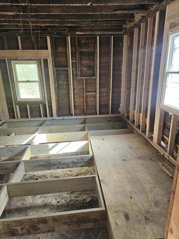 231 E Racine Street, Janesville, WI 53545