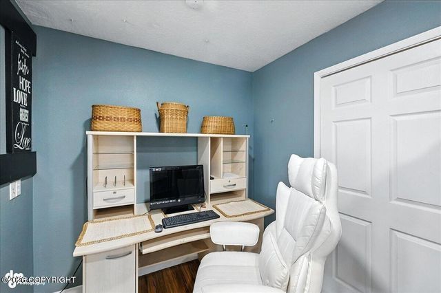 39705 Moose Range Drive, Sterling, AK 99672