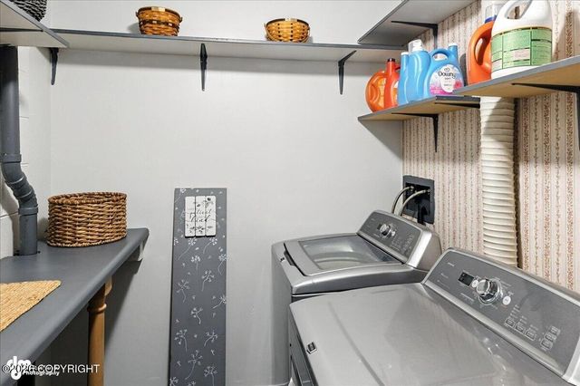 39705 Moose Range Drive, Sterling, AK 99672