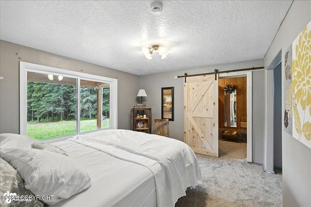 39705 Moose Range Drive, Sterling, AK 99672