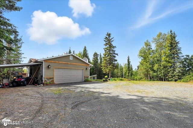 39705 Moose Range Drive, Sterling, AK 99672