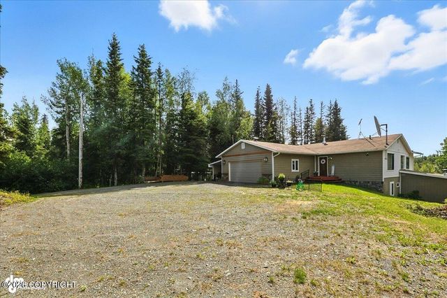 39705 Moose Range Drive, Sterling, AK 99672