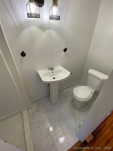 290 Sherman Avenue, New Haven, CT 06511