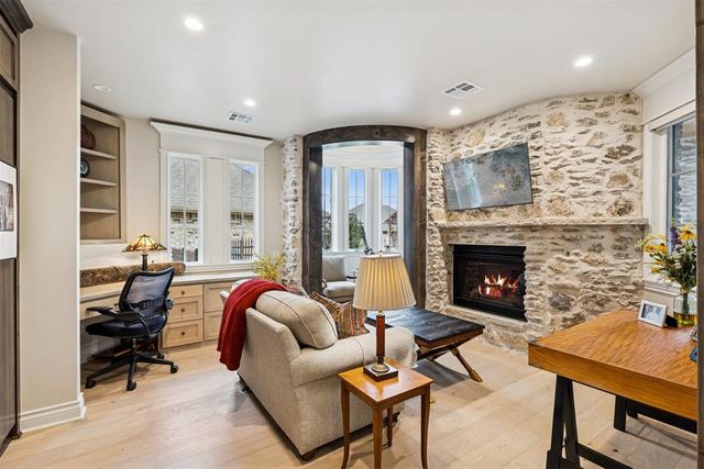 5541 Cottontail Lane, Edmond, OK 73025