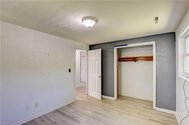 1023 43rd ST, Newport News, VA 23607