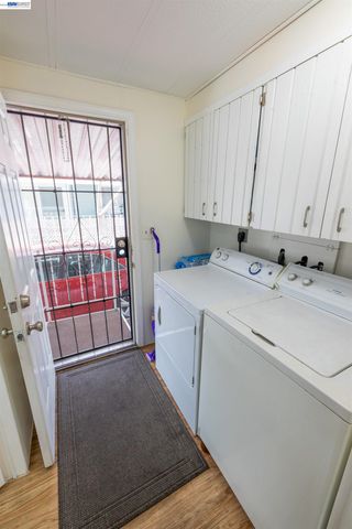 1438 Buckingham Way, Hayward, CA 94544