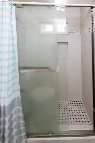 1438 Buckingham Way, Hayward, CA 94544