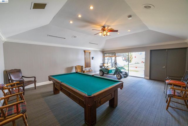 1438 Buckingham Way, Hayward, CA 94544