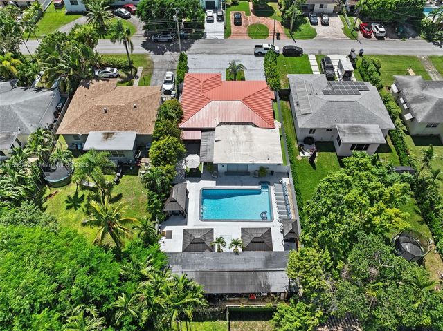 6355 SW 30th St, Miami, FL 33155