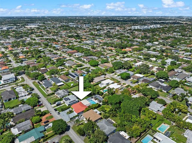 6355 SW 30th St, Miami, FL 33155