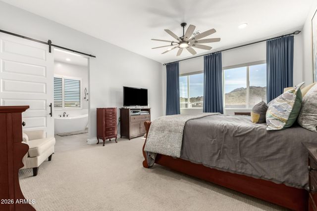 667 W PATRICK Place, San Tan Valley, AZ 85143