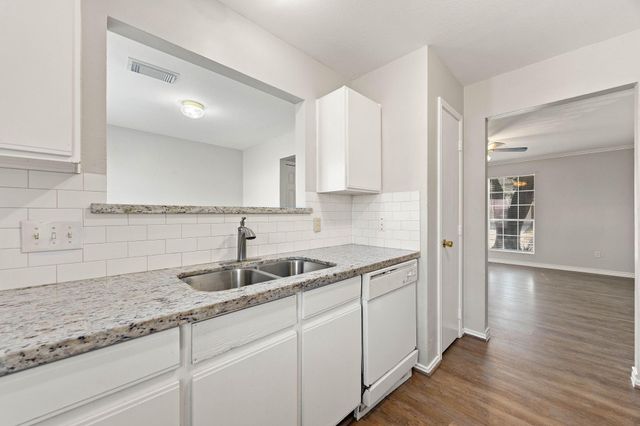 19714 Shores Edge Drive, Tomball, TX 77375