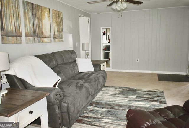 119 Horseshoe Loop, Swainsboro, GA 30401