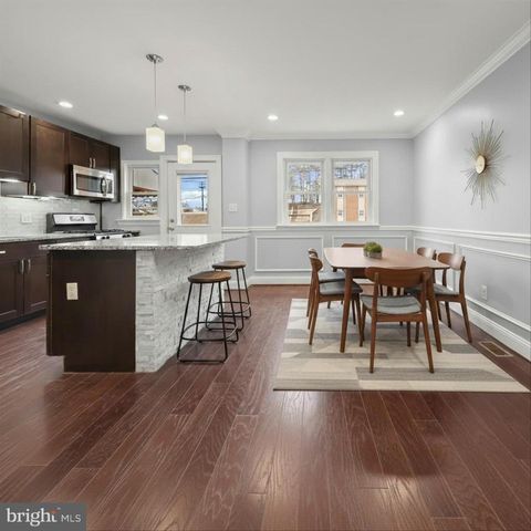 312 LEEANNE RD, Essex, MD 21221