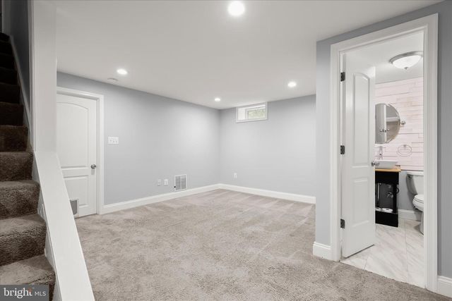 312 LEEANNE RD, Essex, MD 21221