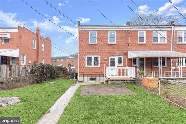 312 LEEANNE RD, Essex, MD 21221