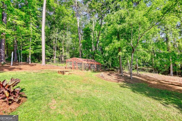 255 Old Hardy Farm Road, Jackson, GA 30233