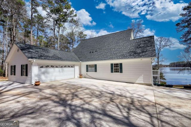 255 Old Hardy Farm Road, Jackson, GA 30233