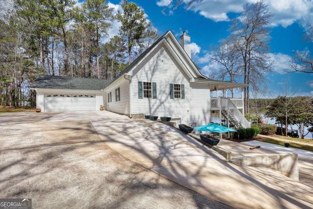 255 Old Hardy Farm Road, Jackson, GA 30233