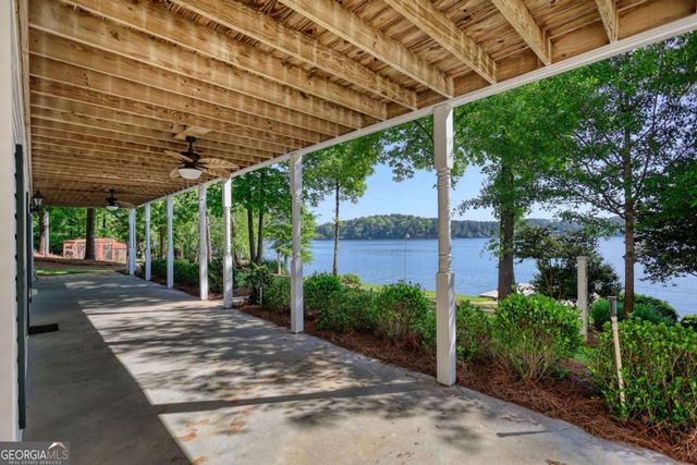 255 Old Hardy Farm Road, Jackson, GA 30233