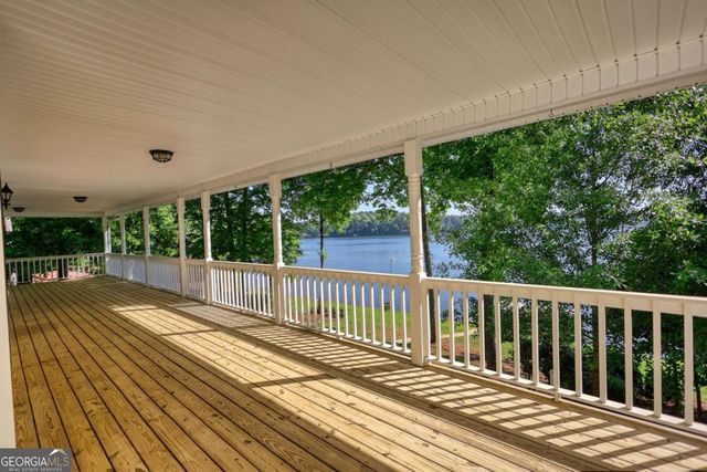 255 Old Hardy Farm Road, Jackson, GA 30233