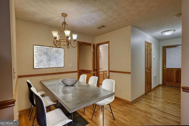 255 Old Hardy Farm Road, Jackson, GA 30233