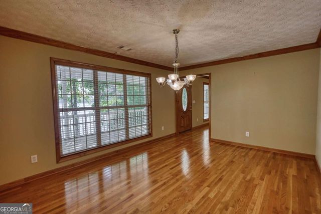 255 Old Hardy Farm Road, Jackson, GA 30233