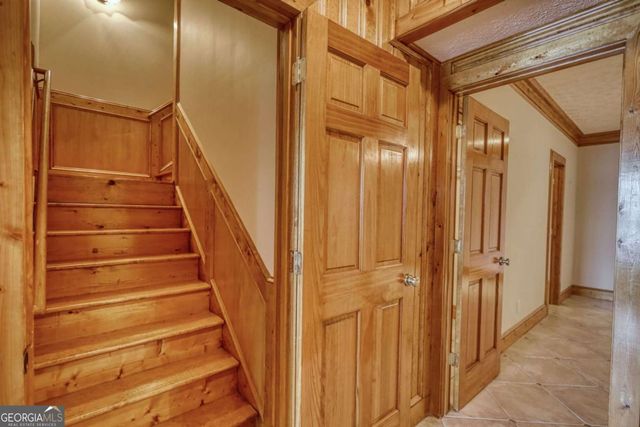 255 Old Hardy Farm Road, Jackson, GA 30233