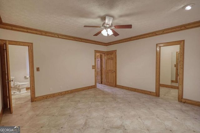 255 Old Hardy Farm Road, Jackson, GA 30233