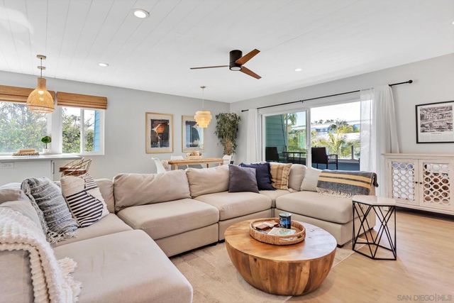 50 Montego Ct, Coronado, CA 92118