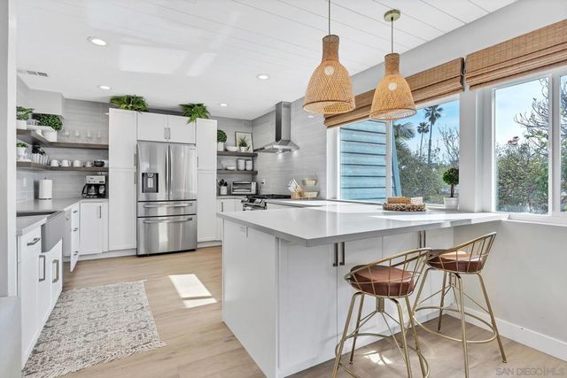 50 Montego Ct, Coronado, CA 92118