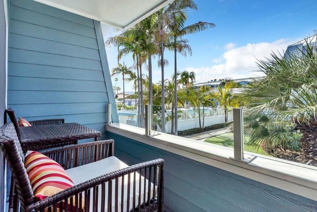 50 Montego Ct, Coronado, CA 92118