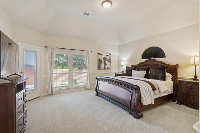 2228 Bald Eagle Way, Grand Prairie, TX 75052