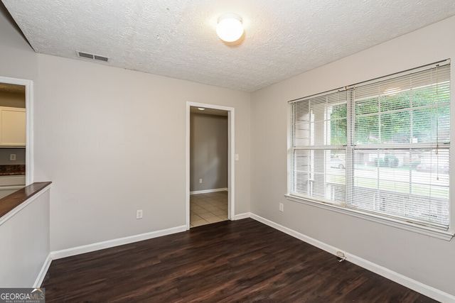 2085 Corners Circle Trace, Lithonia, GA 30058