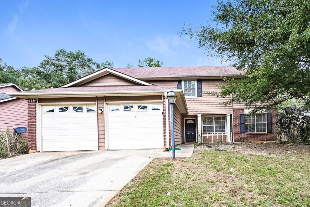 2085 Corners Circle Trace, Lithonia, GA 30058